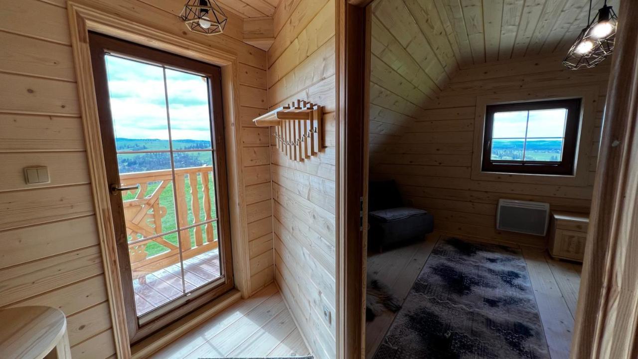 Styry Pory Roku Lägenhet Groń Exteriör bild